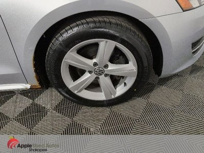 2013 Volkswagen Passat 2.5 SE
