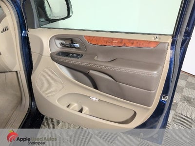 2013 Chrysler Town & Country Touring