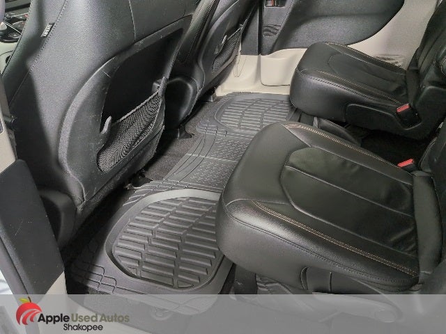 2017 Chrysler Pacifica Touring L Nav