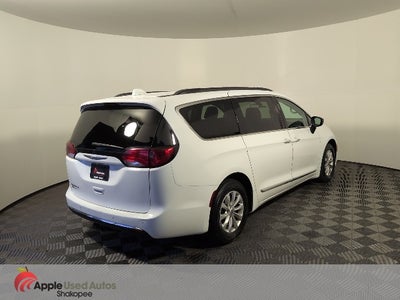 2017 Chrysler Pacifica Touring L Nav