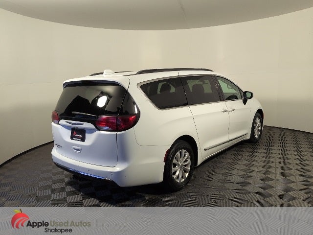 2017 Chrysler Pacifica Touring L Nav