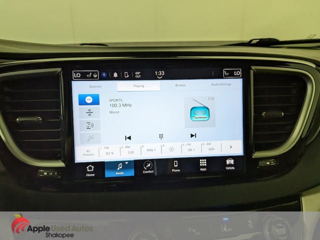 2023 Chrysler Pacifica Touring L