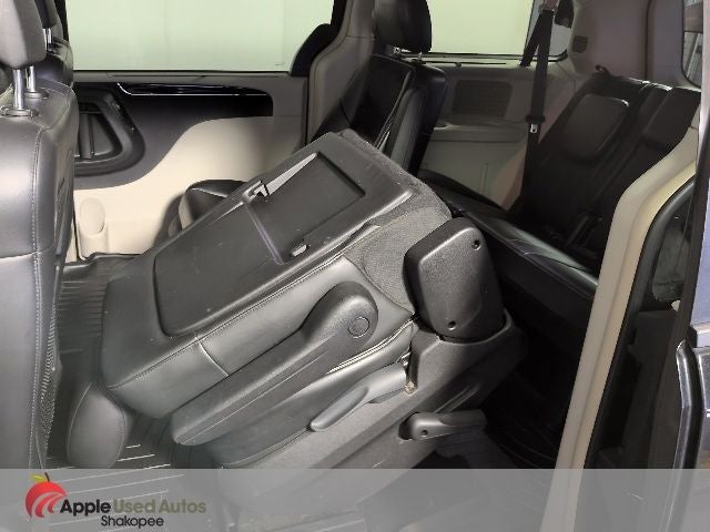 2012 Chrysler Town & Country Limited