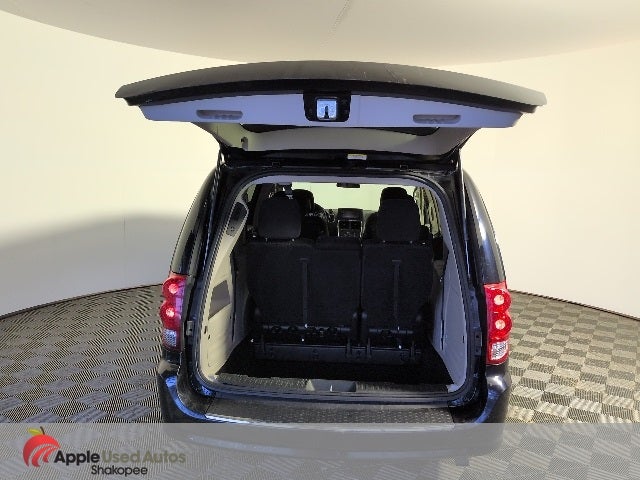 2011 Dodge Grand Caravan Crew