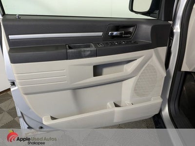 2009 Dodge Grand Caravan SE