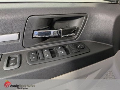 2009 Dodge Grand Caravan SE