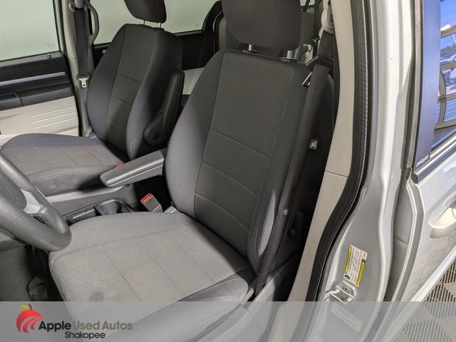 2009 Dodge Grand Caravan SE