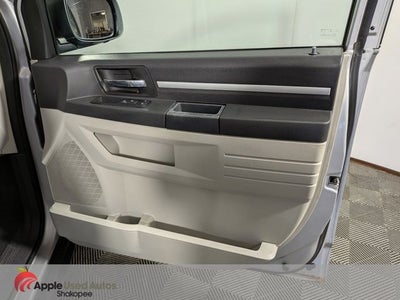 2009 Dodge Grand Caravan SE
