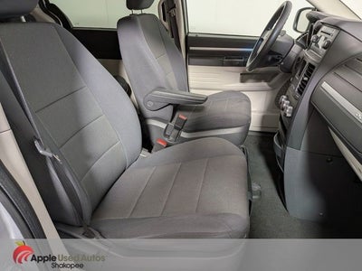 2009 Dodge Grand Caravan SE