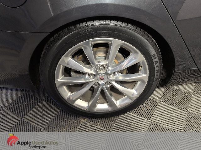 2013 Cadillac XTS Premium