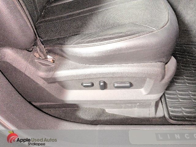 2011 Lincoln MKX Base