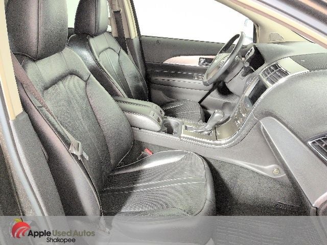 2011 Lincoln MKX Base