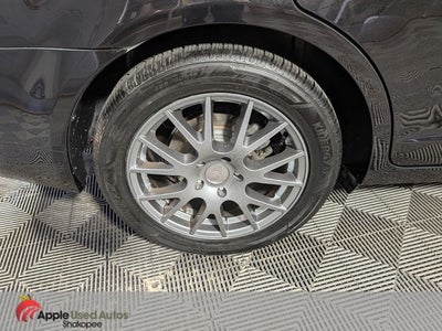 2011 Lincoln MKZ Base