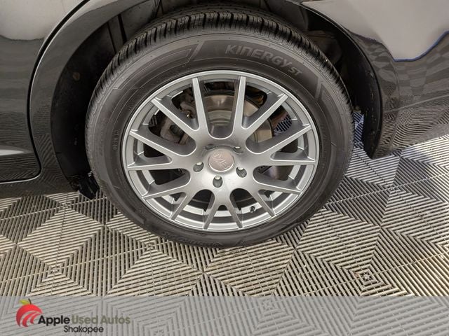 2011 Lincoln MKZ Base