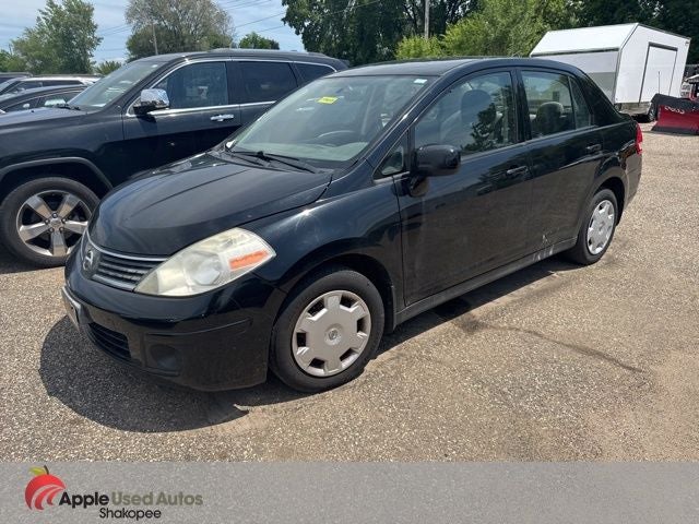 2009 Nissan Versa 1.8 S