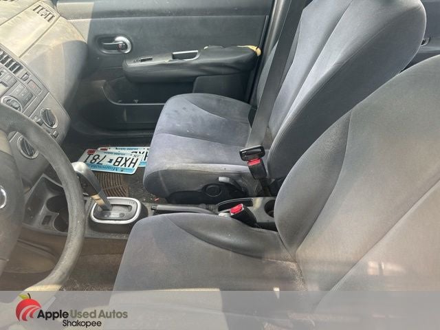 2009 Nissan Versa 1.8 S
