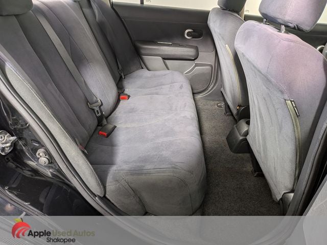 2009 Nissan Versa 1.8 S
