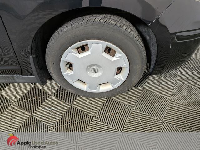 2009 Nissan Versa 1.8 S
