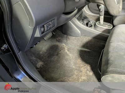 2009 Nissan Versa 1.8 S