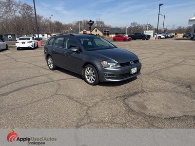 2017 Volkswagen Golf SportWagen SE