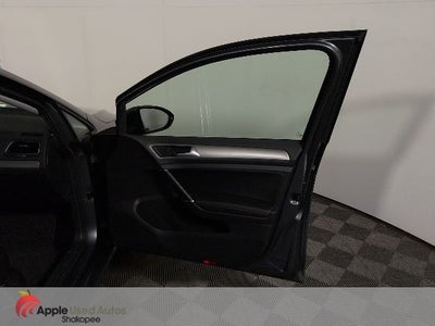 2017 Volkswagen Golf SportWagen SE