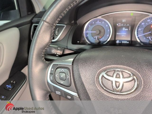 2016 Toyota Camry XLE