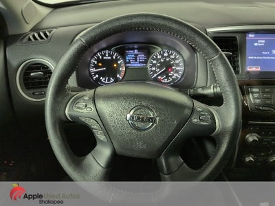 2016 Nissan Pathfinder SL