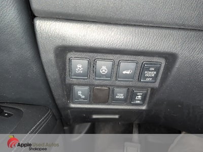 2016 Nissan Pathfinder SL