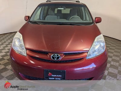 2009 Toyota Sienna XLE