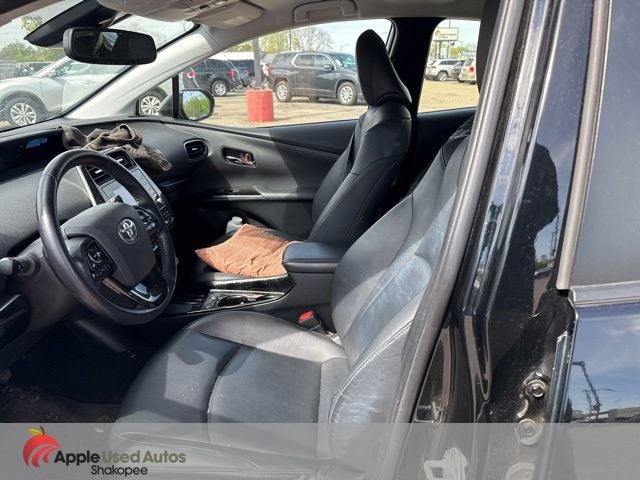 2020 Toyota Prius XLE