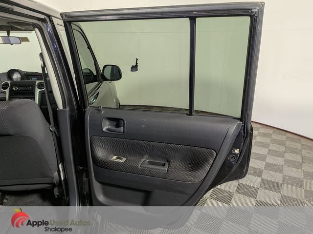 2005 Scion xB Base