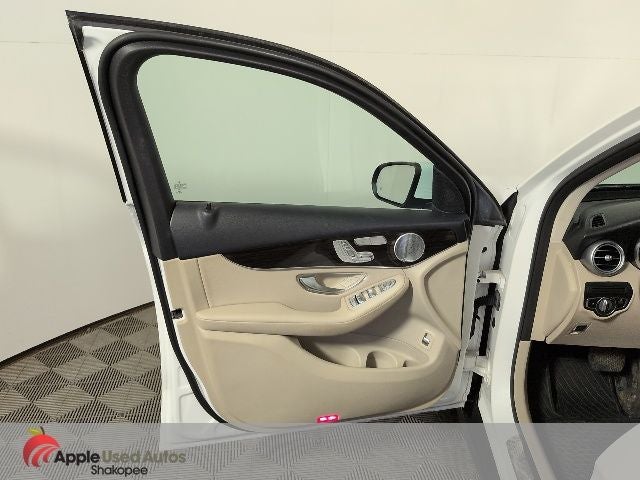 2018 Mercedes-Benz GLC GLC 300 4MATIC®