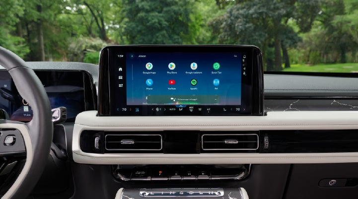 The center touchscreen inside a 2027 Lincoln Aviator® Black Label™ SUV | Apple Lincoln Apple Valley in Apple Valley MN