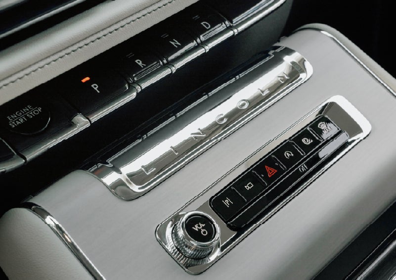 The piano key gear selector of a 2027 Lincoln Aviator® Back Label™ SUV. | Apple Lincoln Apple Valley in Apple Valley MN
